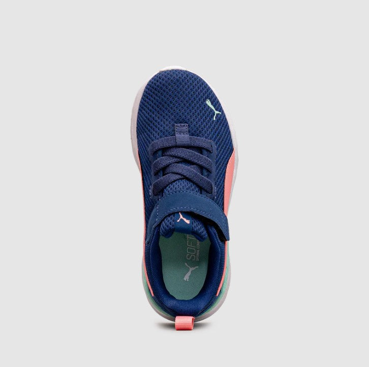 Navy blue sneaker with pink accents on a light gray background