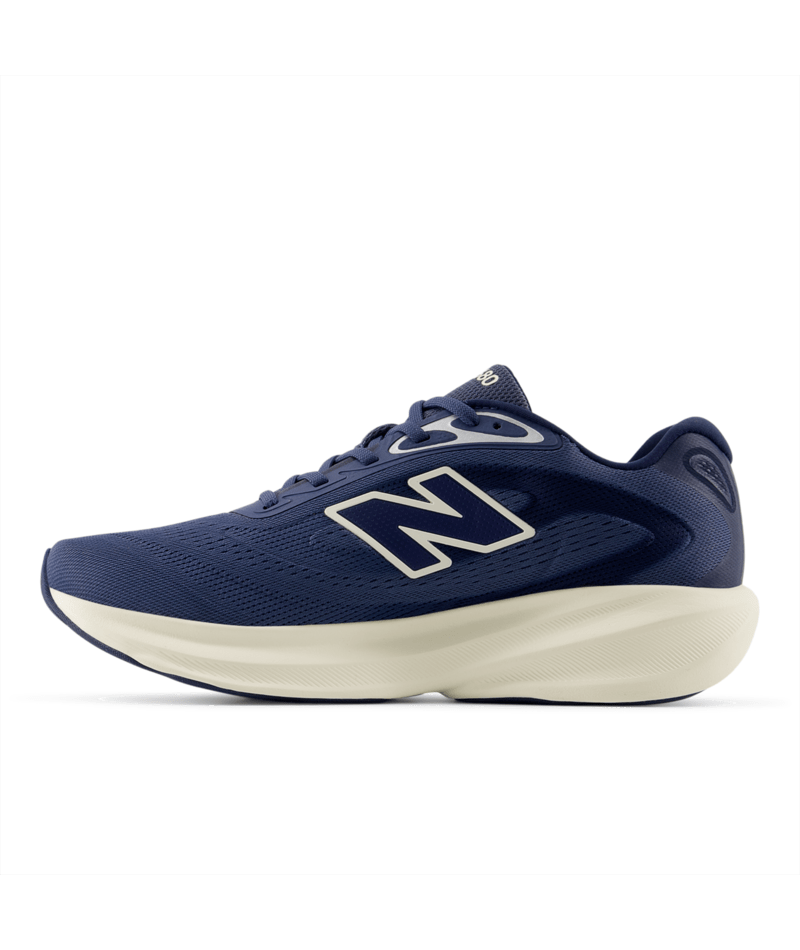 New Balance Fresh Foam 680 v9 (2E) - Mens Running Shoe