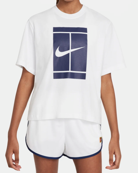 Nike shirt and hot sale shorts set women's