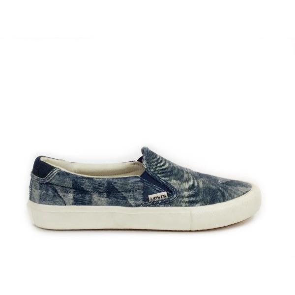 Levi's White Tab Slip - Sneakers Plus